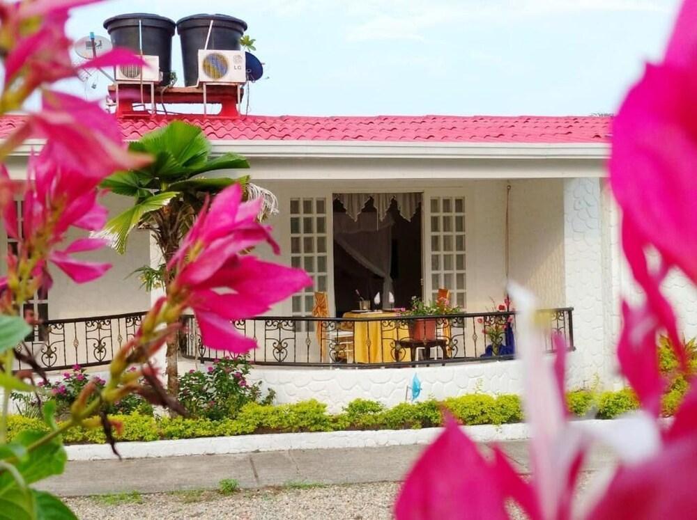 Hotel Rosalinda Campestre del Llano