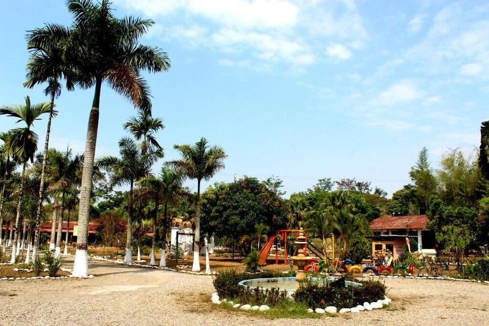 Hotel Rosalinda Campestre del Llano