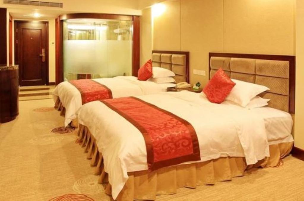 Langzhong Grand