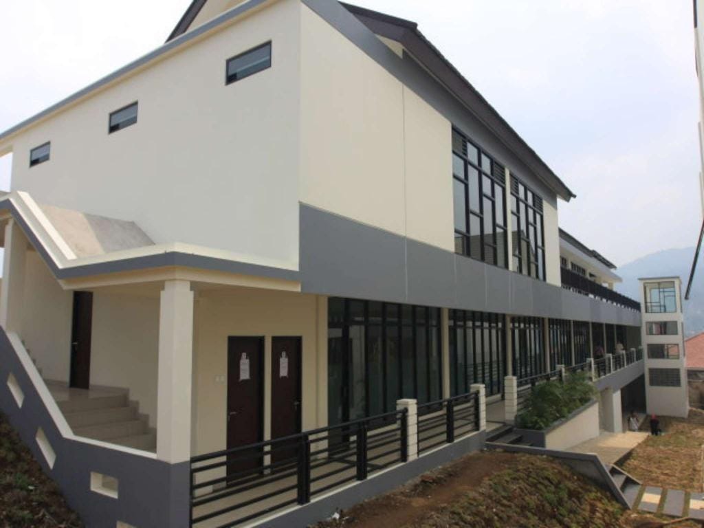 PP University
