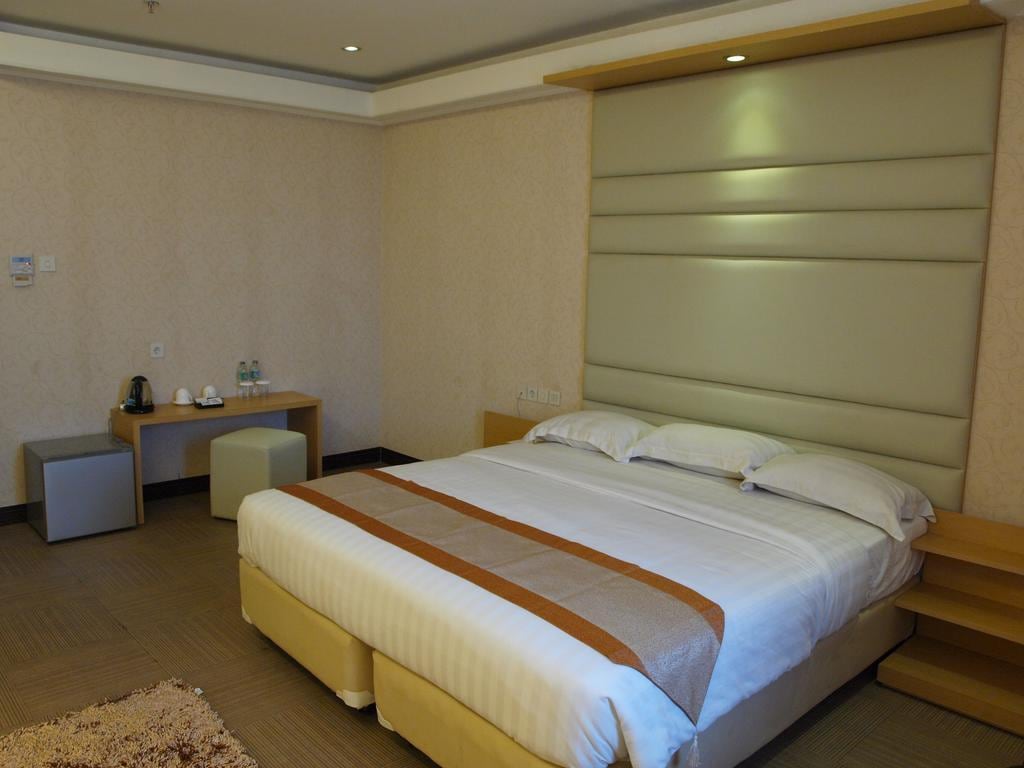 Grand Puncak Lestari Hotel