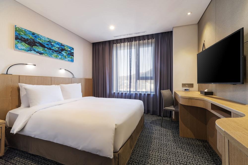Tmark Grand Hotel Myeongdong