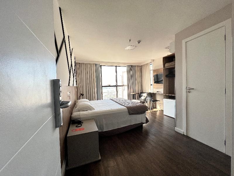 Innovare Slim Hotel