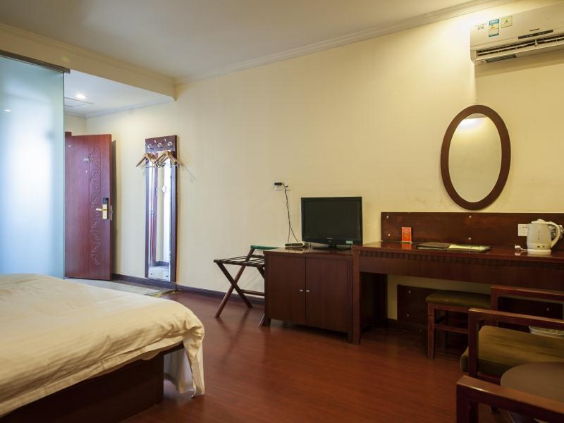 GreenTree lnn huaibei Renmin Road