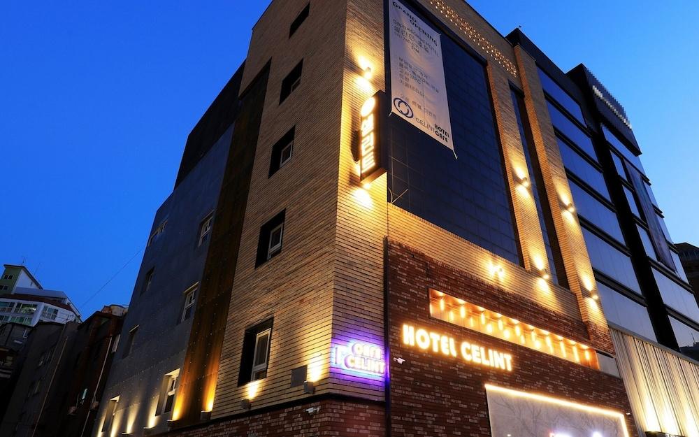 Celint Hotel