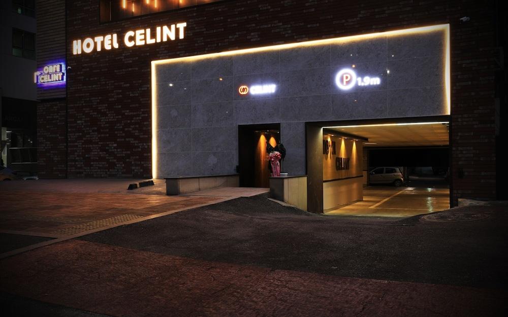 Celint Hotel