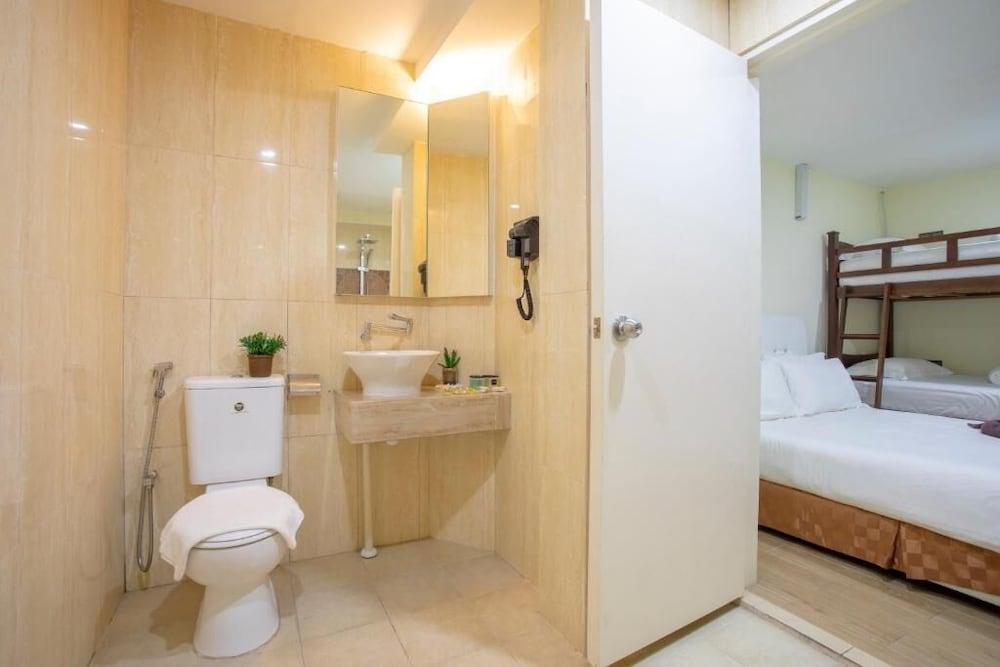 Hashtag 12 Boutique Hotel