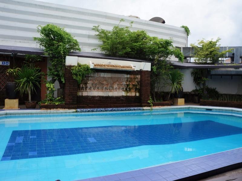 Petchkasem Grand Hotel