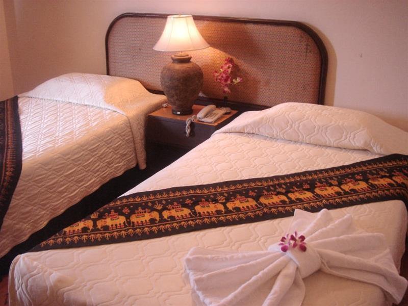 Petchkasem Grand Hotel