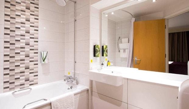 Premier Inn Basingstoke Town Centre