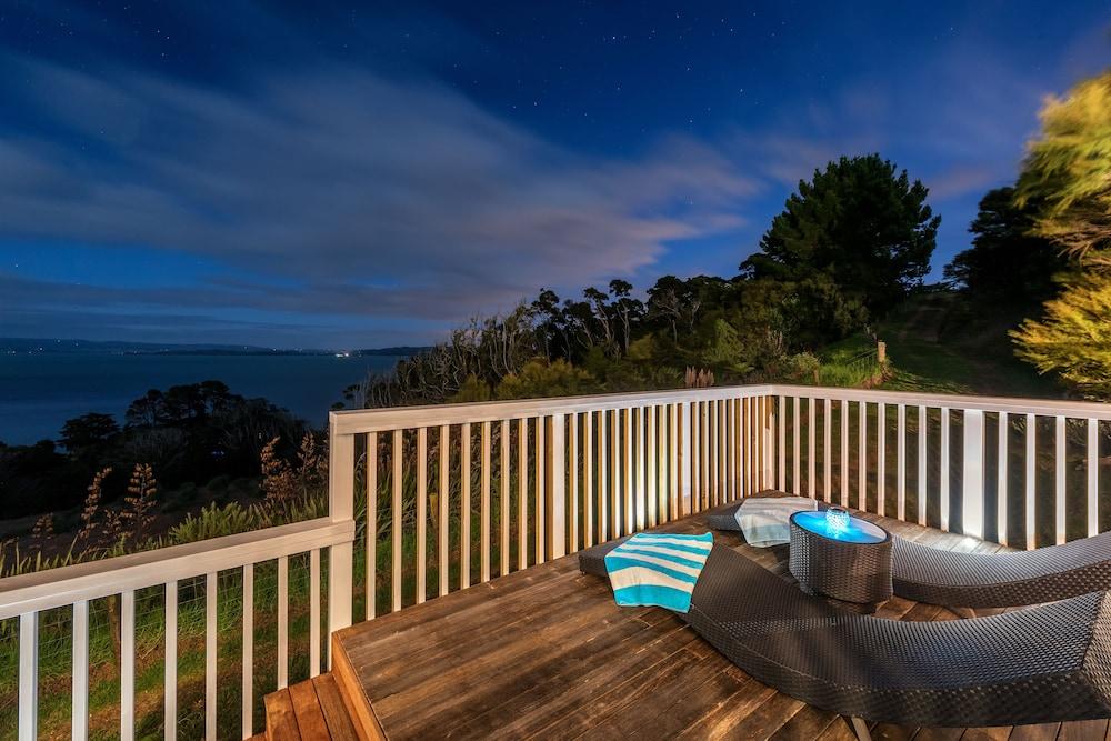 Woodside Bay Estate