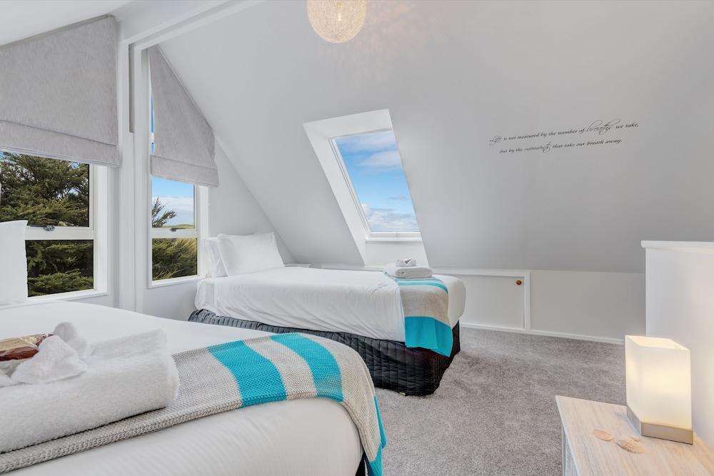 Woodside Bay Estate
