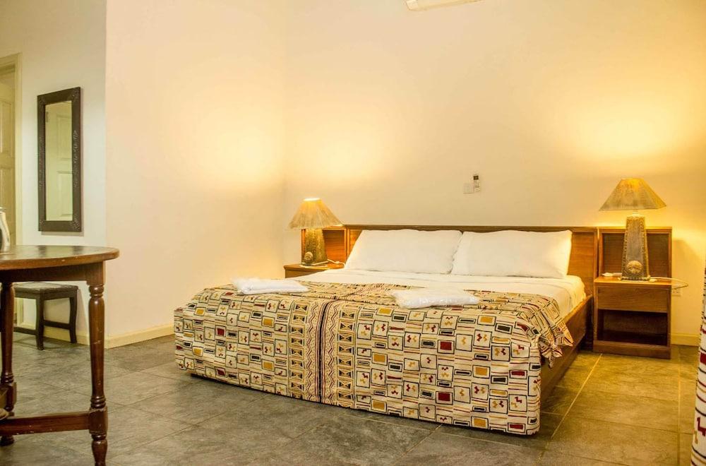 Anomabo Beach Resort