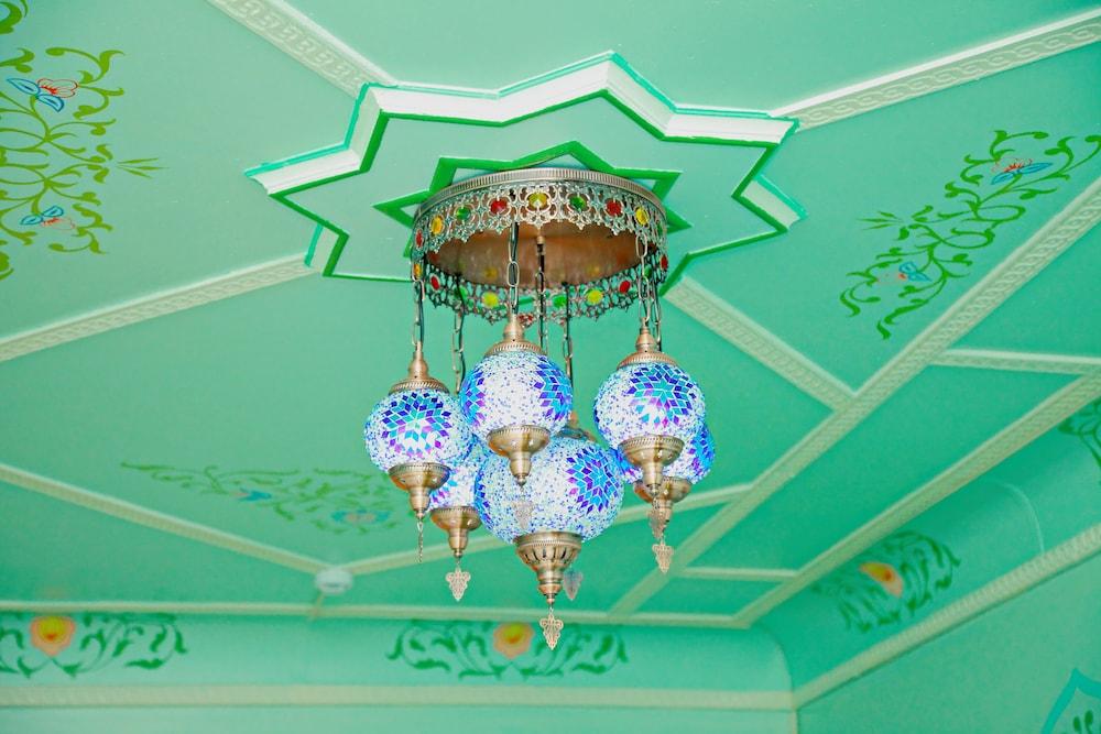 Hotel Hon Saroy