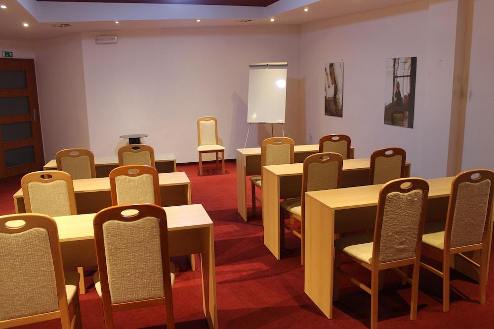 Hotel Sprectrum