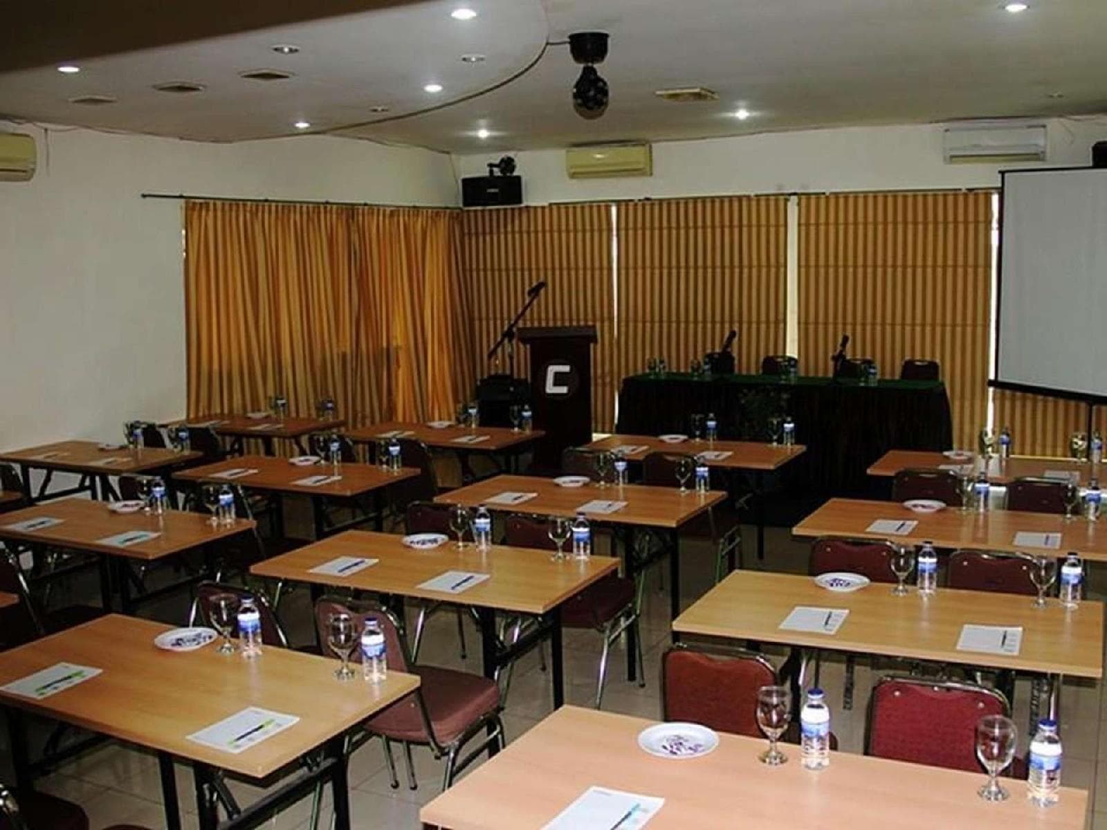 Cosmo Jambi
