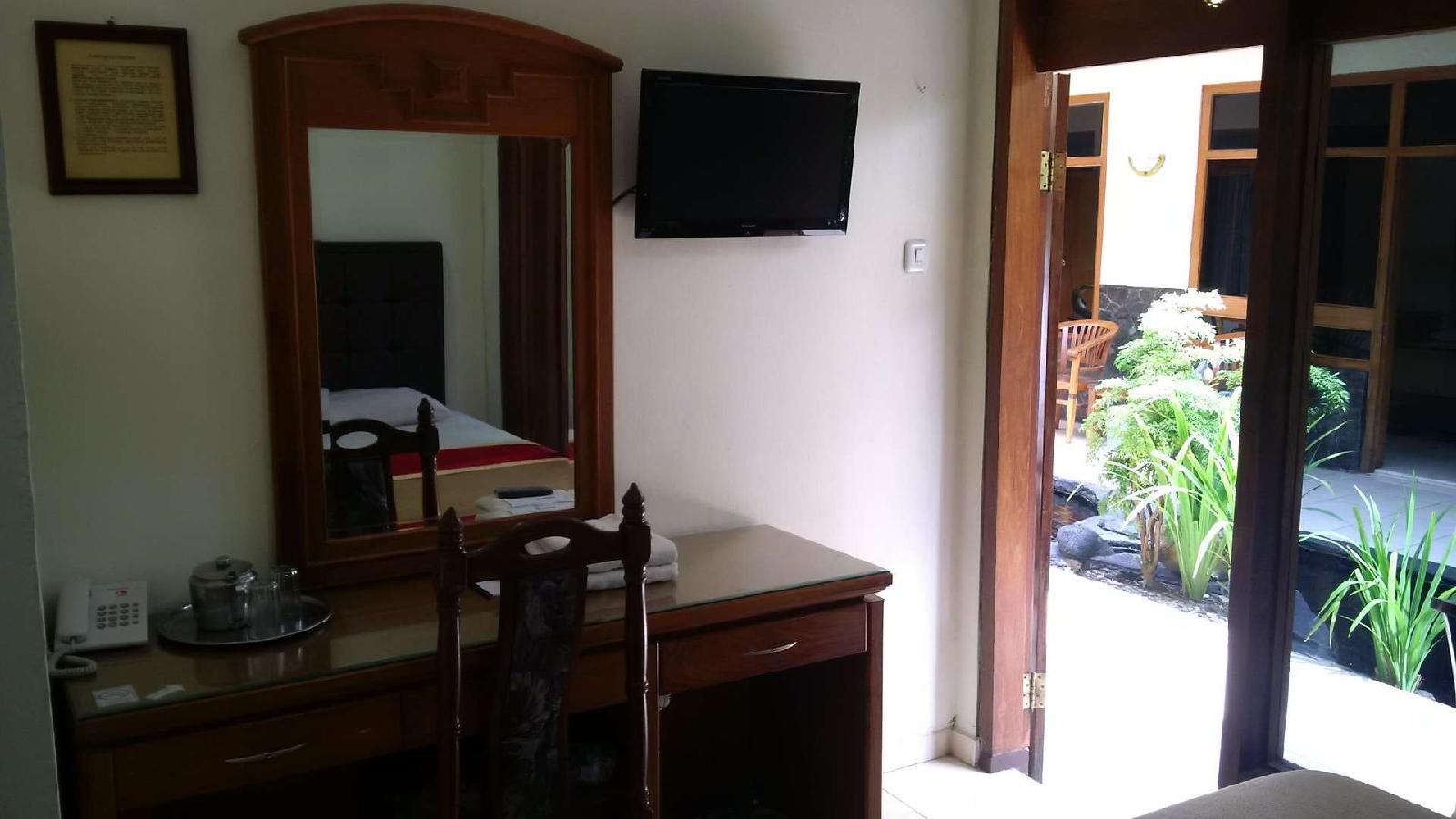 Priangan Hotel Cirebon