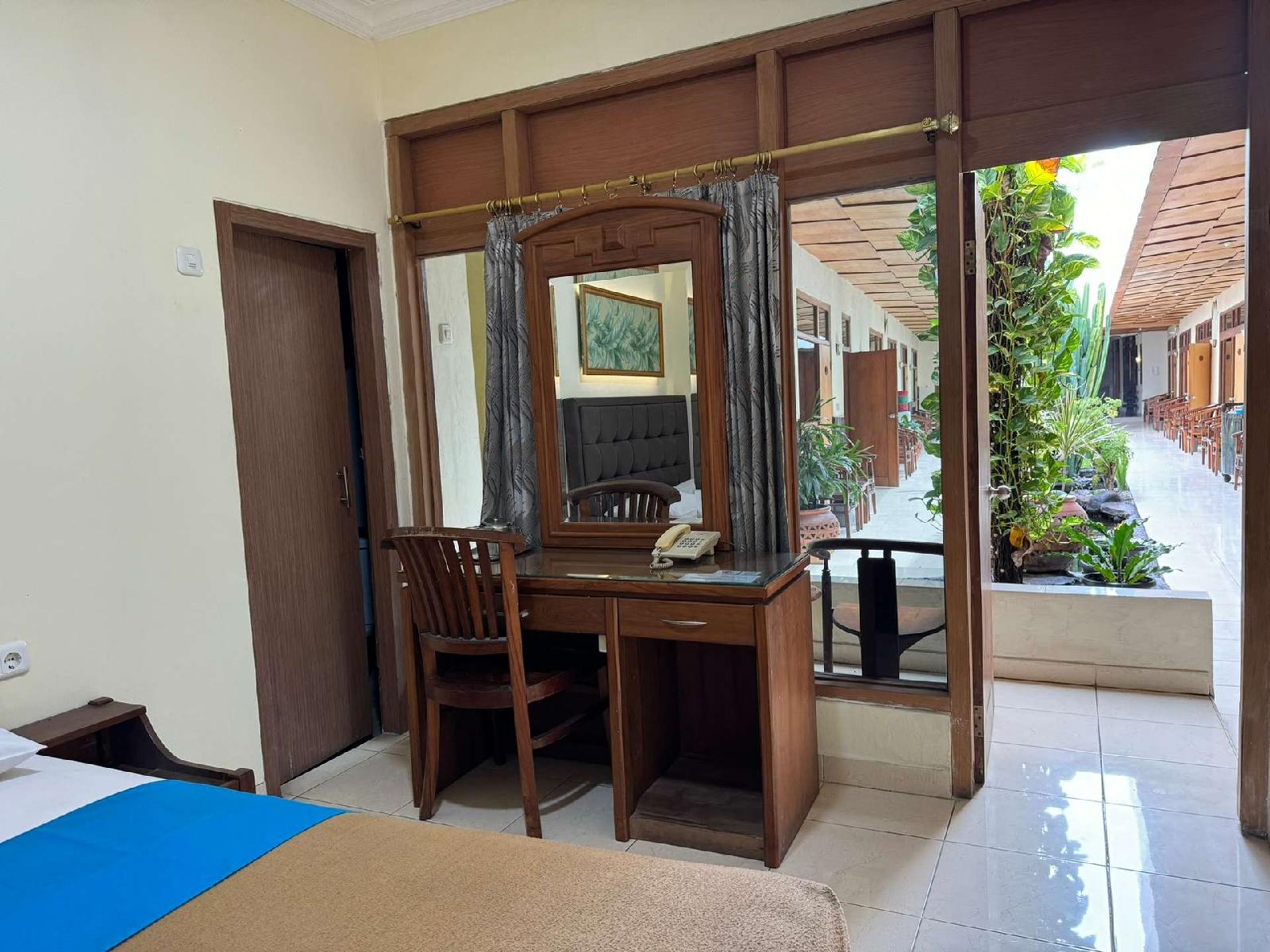 Priangan Hotel Cirebon