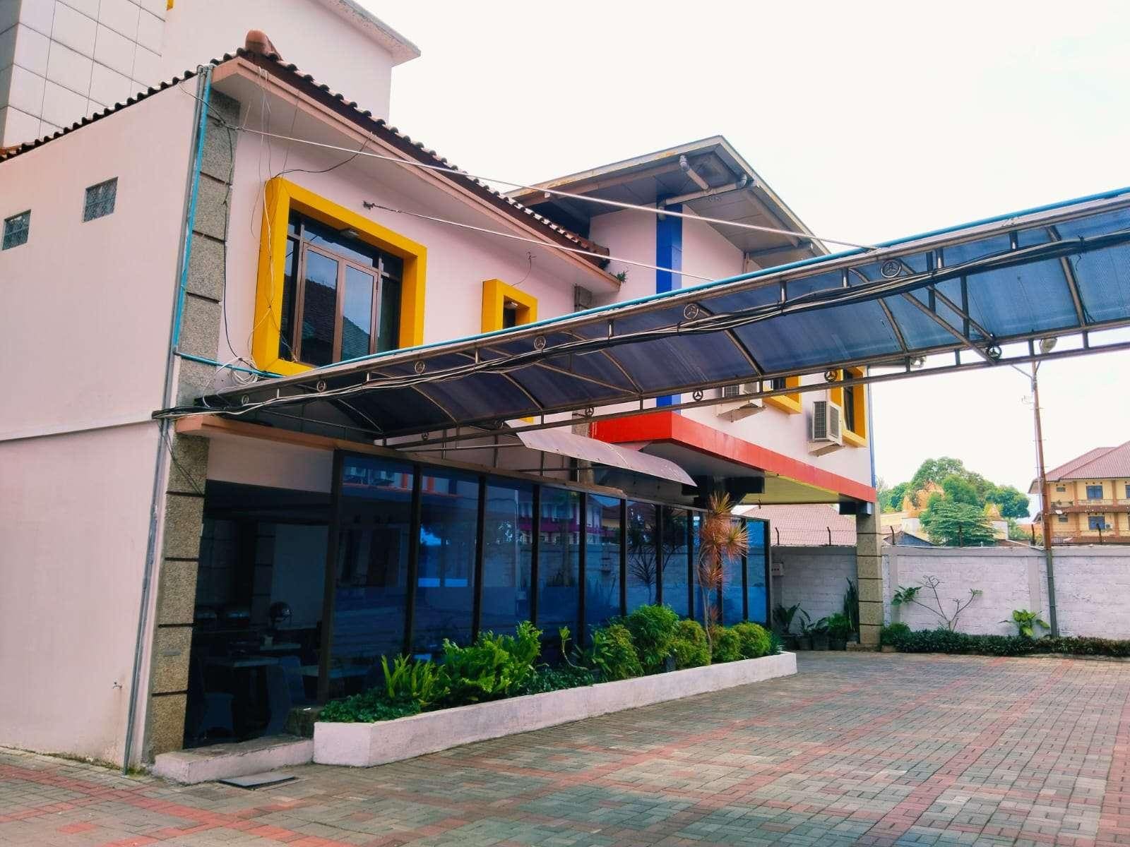 Hotel Bintang Redannte