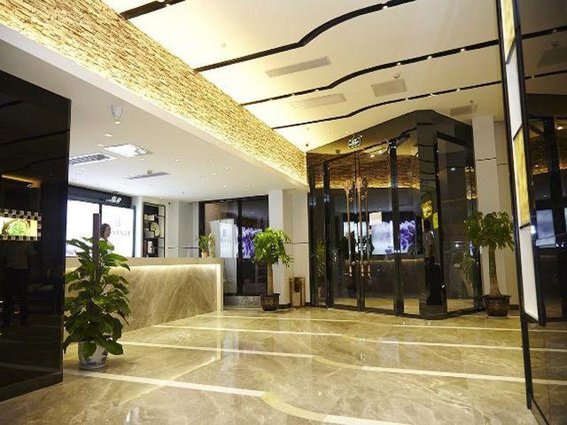 Lavande Hotel Chongqing Guanyin Bridge Pedestrian Street