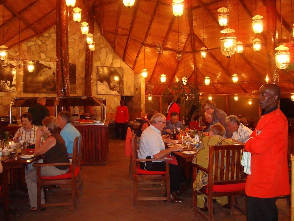 Fig Tree Camp
