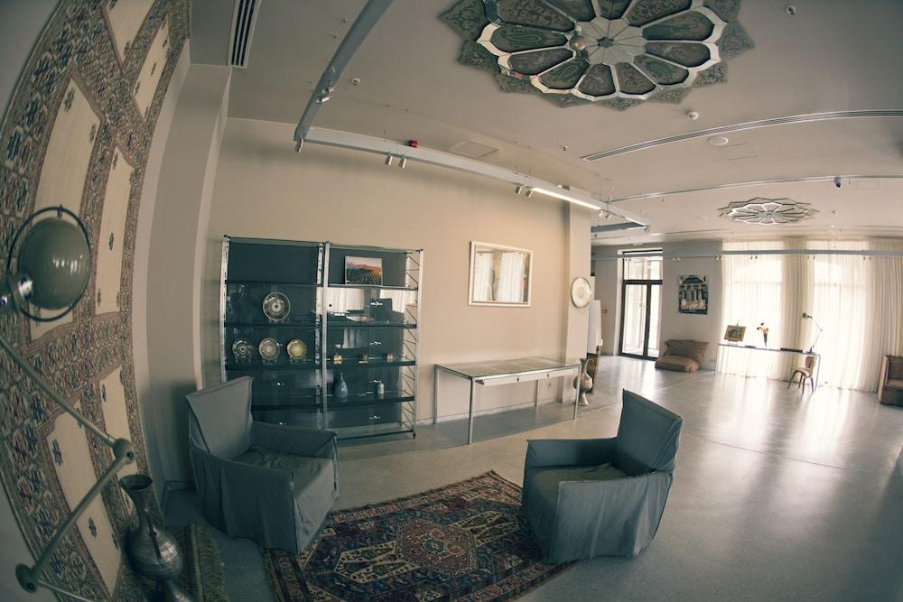 Hotel Kabadoni