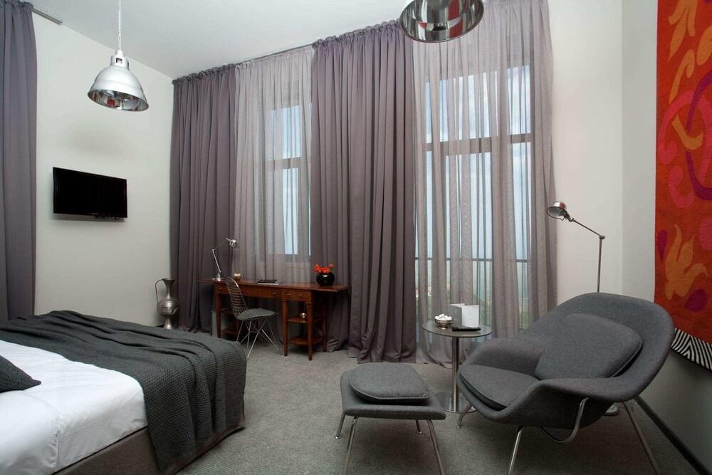 Hotel Kabadoni