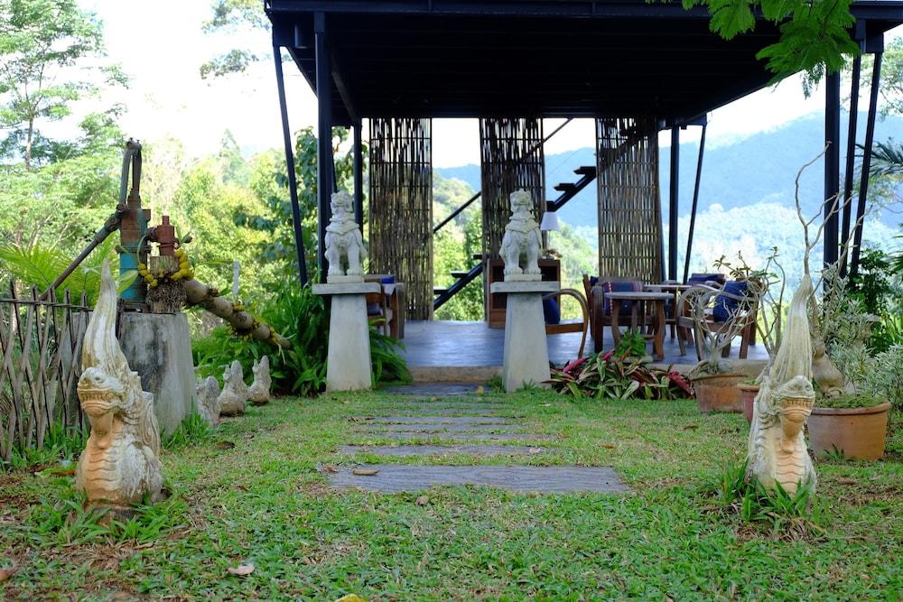 Mok Far Mont Ngo Resort