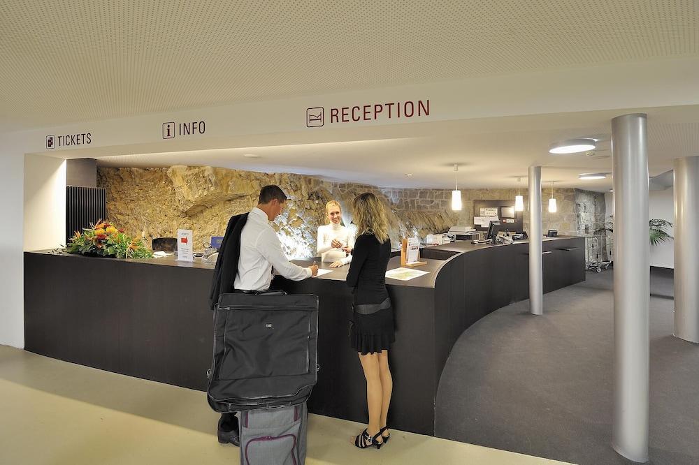 Hotel Bellevue & Hotel Pilatus-Kulm