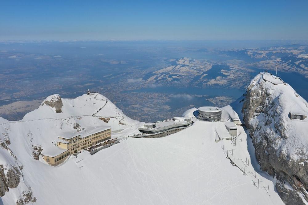 Hotel Bellevue & Hotel Pilatus-Kulm