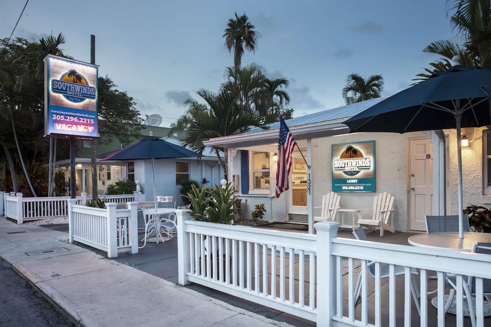 Southwinds Motel
