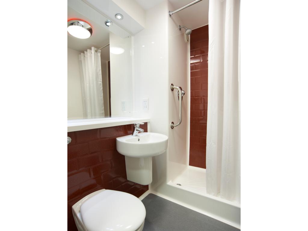 Travelodge London Wembley High Road Hotel