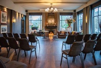 Hotel De Zwaan Delden