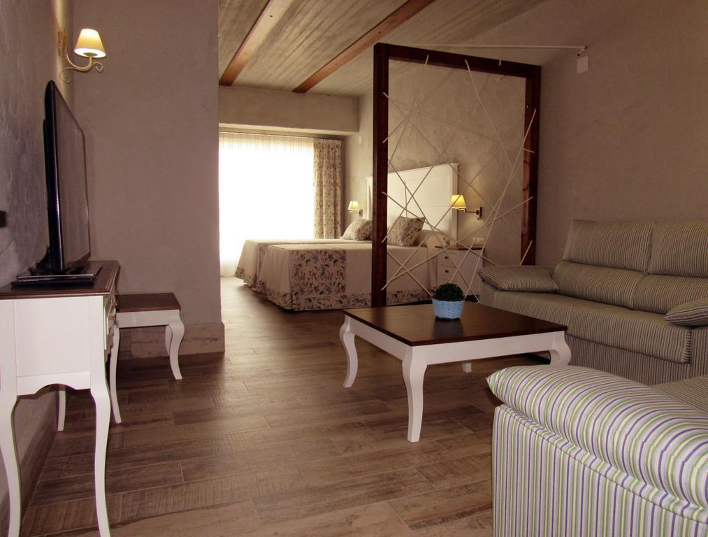 Hotel Bella Hellín
