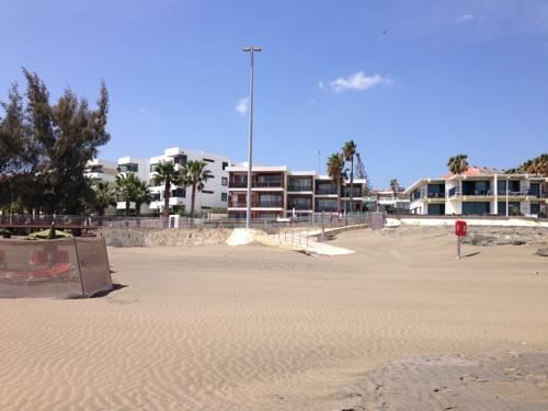 Los Papagayos Apartamentos