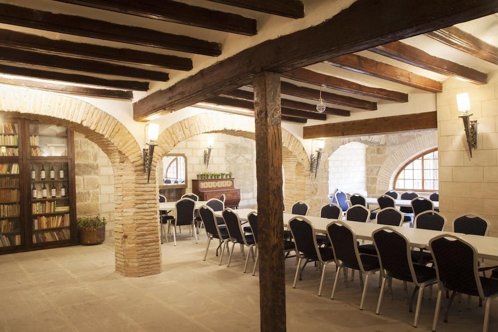 El Palauet De La Muralla