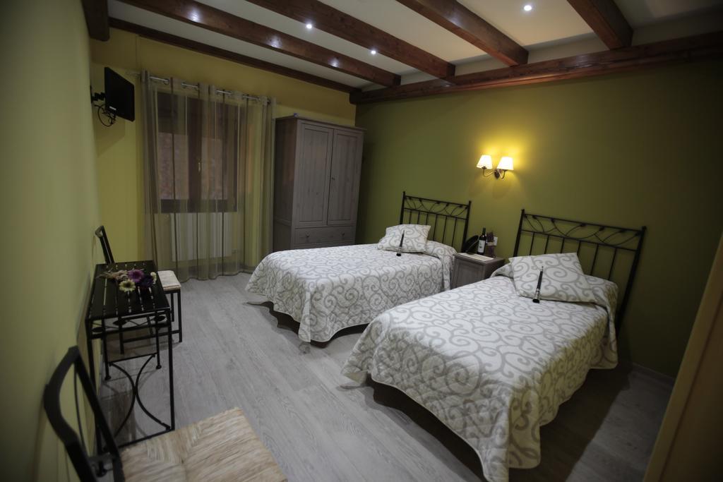 Casa Rural La Corchea