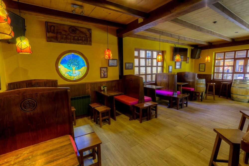 Hostal La Tintorería