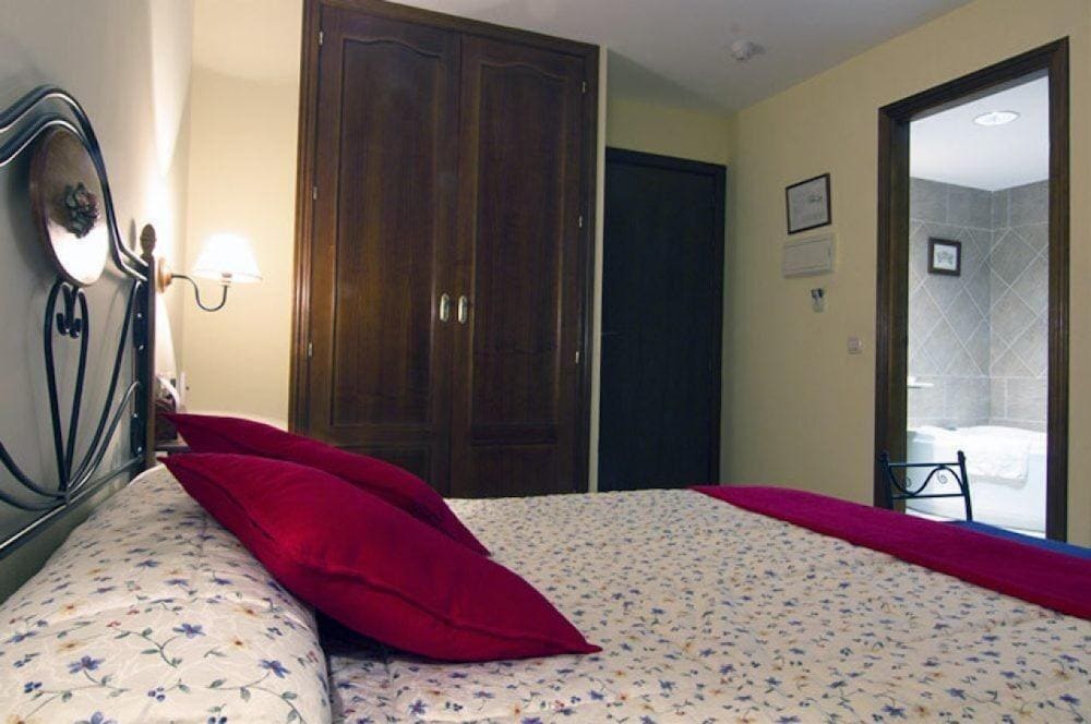 Hotel Mayno