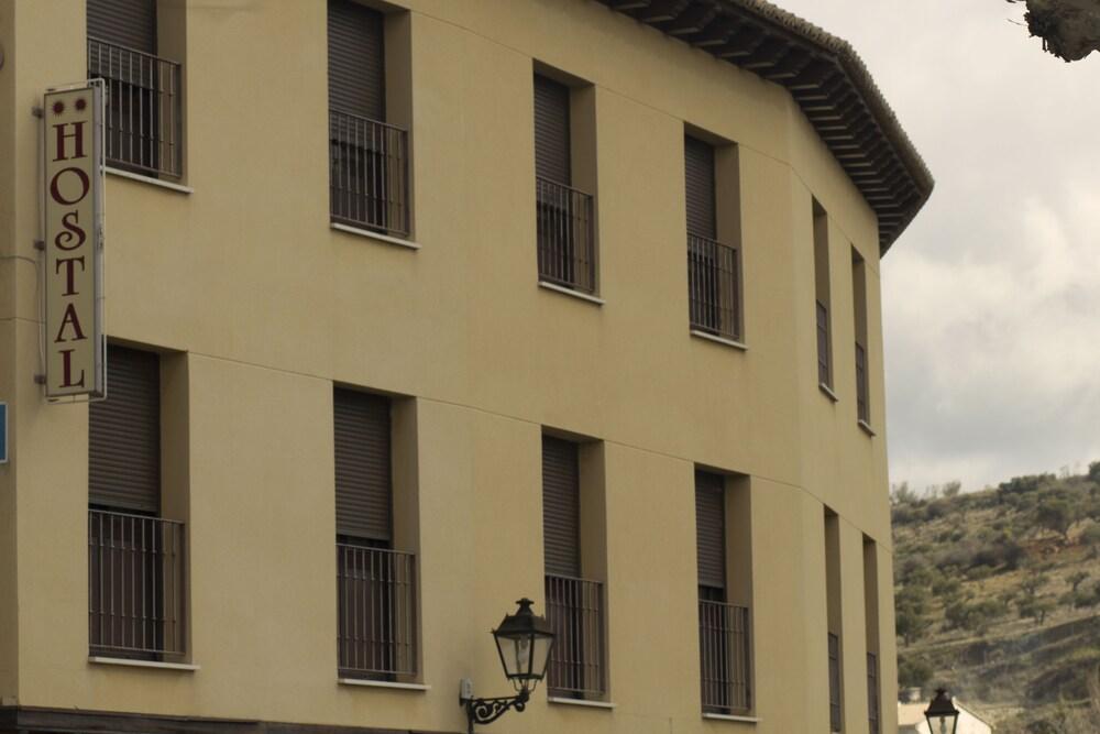 Hotel Mayno