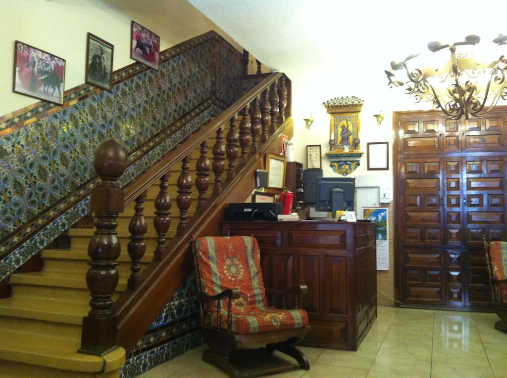 Hostal Paracuellos