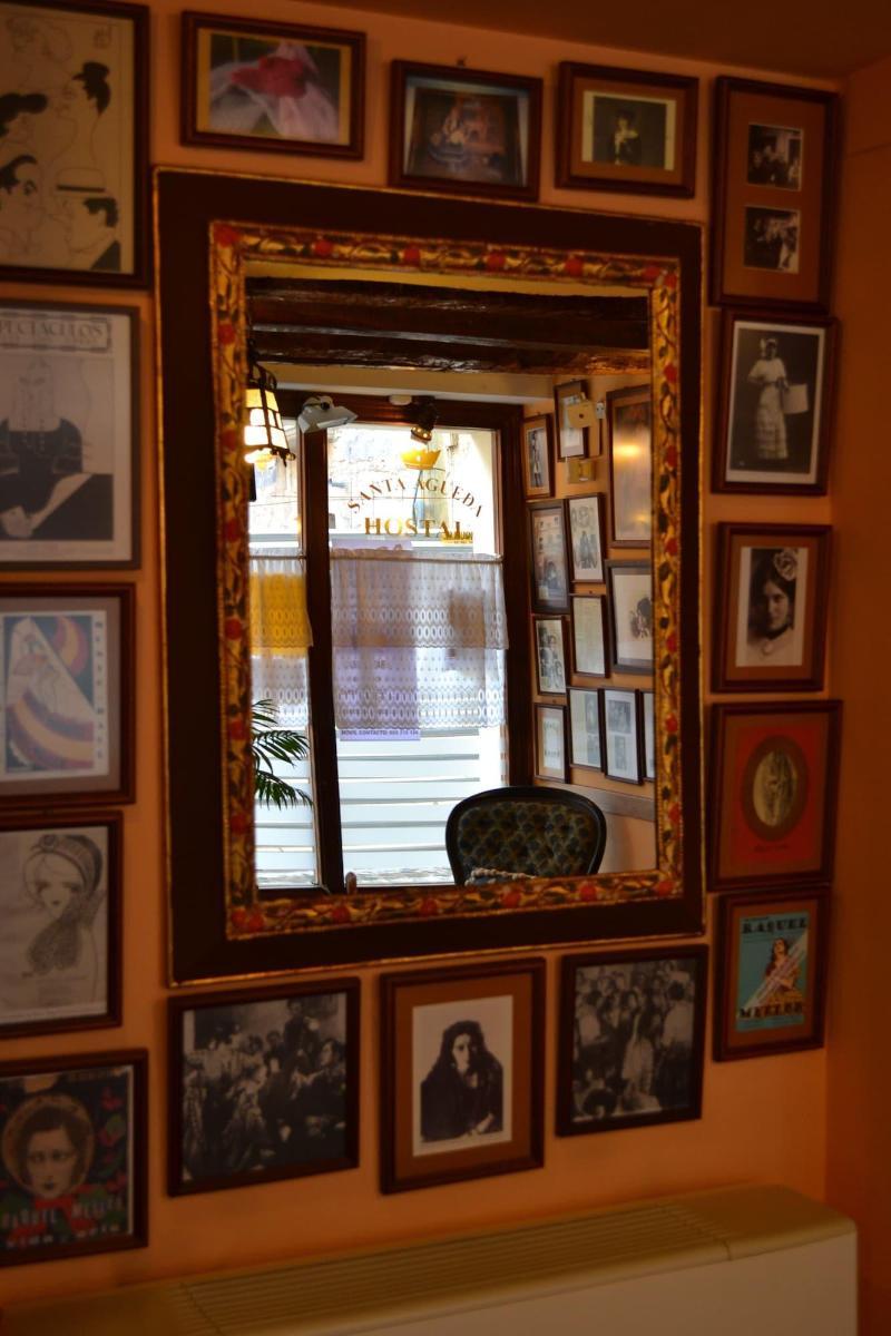 Hostal Santa Águeda