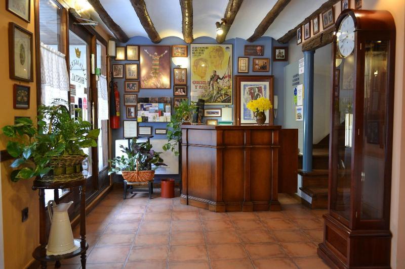 Hostal Santa Águeda