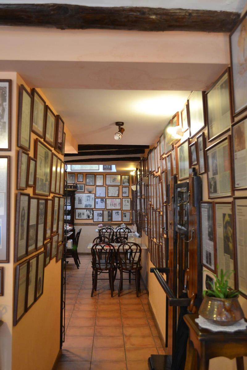 Hostal Santa Águeda