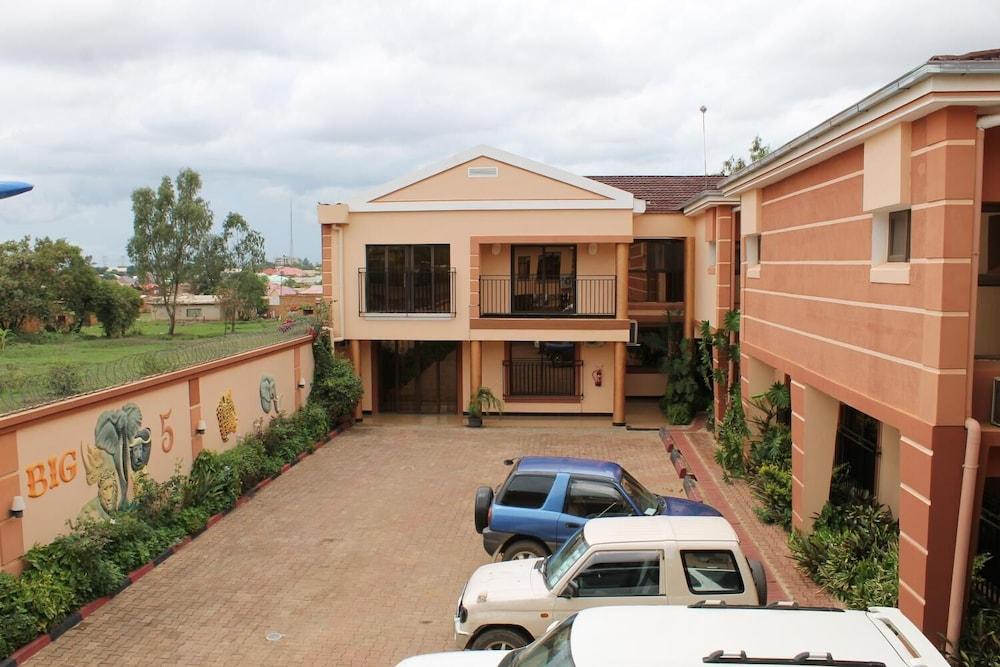 The Big 5 Hotel