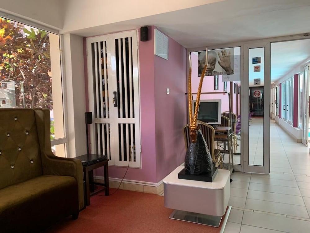 Djibson Hotel