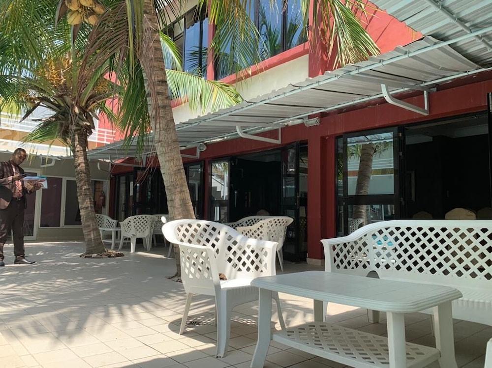Djibson Hotel