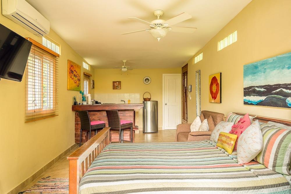 Casa Del Sol Bed And Breakfast