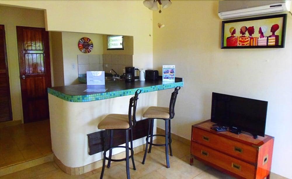 Casa Del Sol Bed And Breakfast