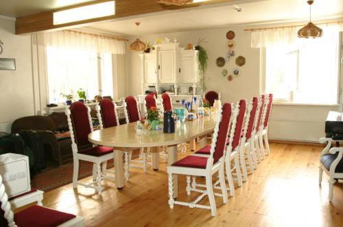 Valge Villa